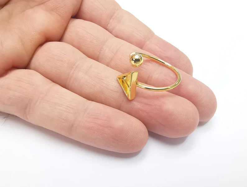 Ball Head Triangle Shiny Gold Ring Bezels Settings Resin Backs Cabochon Mounting Gold Plated Brass Adjustable Ring Base (8mm blank) G26714