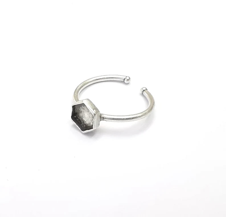 Hexagon Silver Ring Setting Blank Cabochon Mounting Adjustable Ring Base Bezel Antique Silver Plated Brass (6mm Blank) G26501