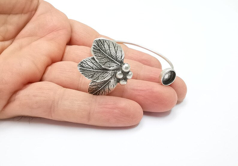 Silver Leafs Bracelet Blank Resin Cuff Dry Bezel Cabochon Base Adjustable Antique Silver Plated Brass (8mm Blanks) G26511