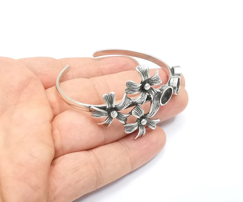 Silver Flowers Bracelet Blanks Cuff Bezel Cabochon Base Resin Mountings Adjustable Antique Silver Plated Brass (8mm Blanks) G26525