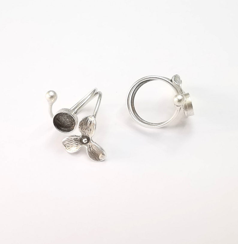 Flower Ring Setting Blank Cabochon Mounting Adjustable Ring Base Bezel Antique Silver Plated Brass (8mm) G26761