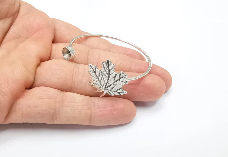 Silver Maple Leaf Bracelet Blanks Resin Cuff Dry Bezel Cabochon Base Adjustable Antique Silver Plated Brass (8mm Blanks) G26538