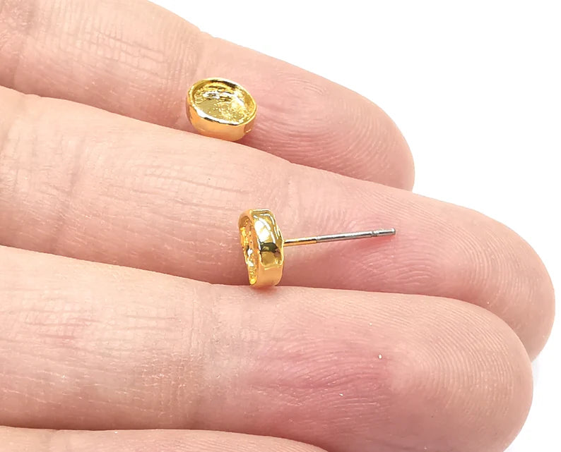 2 Round Earring Stud Base Shiny Gold Plated Brass Earring 1 pair (6mm blank) G26552