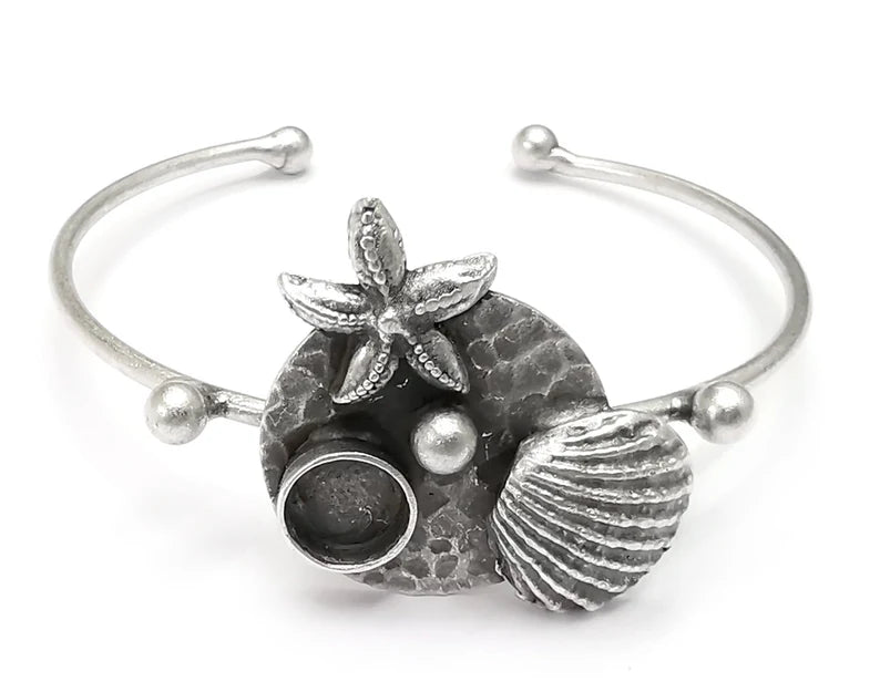 Scallop Starfish Hammered Silver Bracelet Brass cuff blank bezel Glass cabochon base Adjustable antique silver brass (8 mm blank) G26794