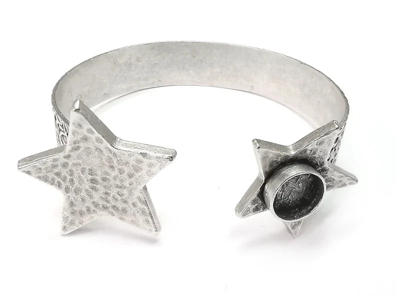 Star Bracelet Blank Cuff Bezel Cabochon Base Resin Mountings Adjustable Antique Silver Plated Brass (10mm Blank) G26796