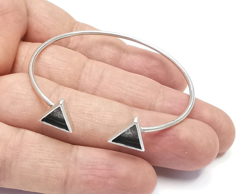 Rod Triangle Bracelet Blank Resin Cuff Dry Bezel Cabochon Base Adjustable Antique Silver Plated Brass (7 mm Blanks) G26560