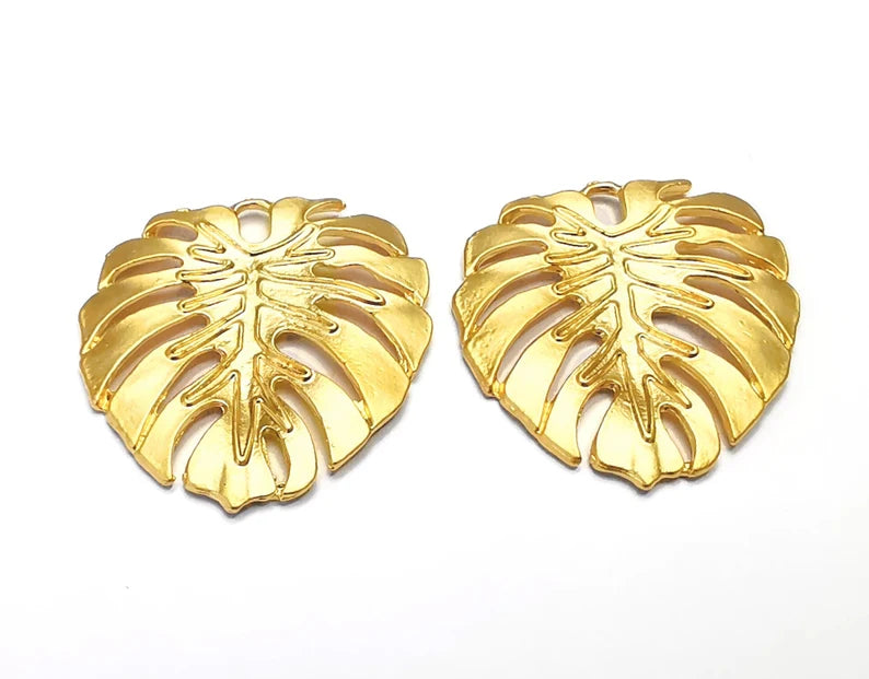 2 Monstera Leaf Charms Gold Plated Charms (33x31mm) G26562