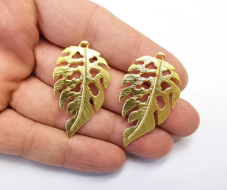 2 Monstera Leaf Charms Gold Plated Charms (44x26mm) G26563