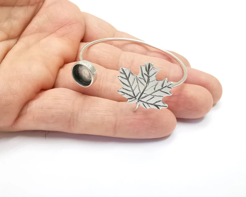 Silver Maple Leaf Bracelet Blanks Resin Cuff Dry Bezel Cabochon Base Adjustable Antique Silver Plated Brass (10mm Blank) G26576