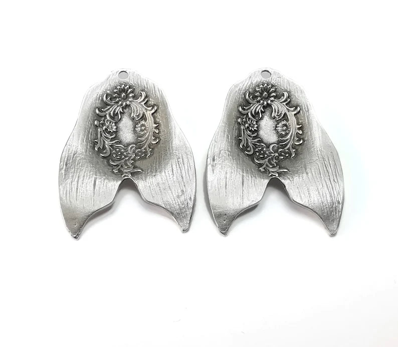 2 Branch Plant Fish Tail Charms Antique Silver Plated Pendant (43x31mm) G26593