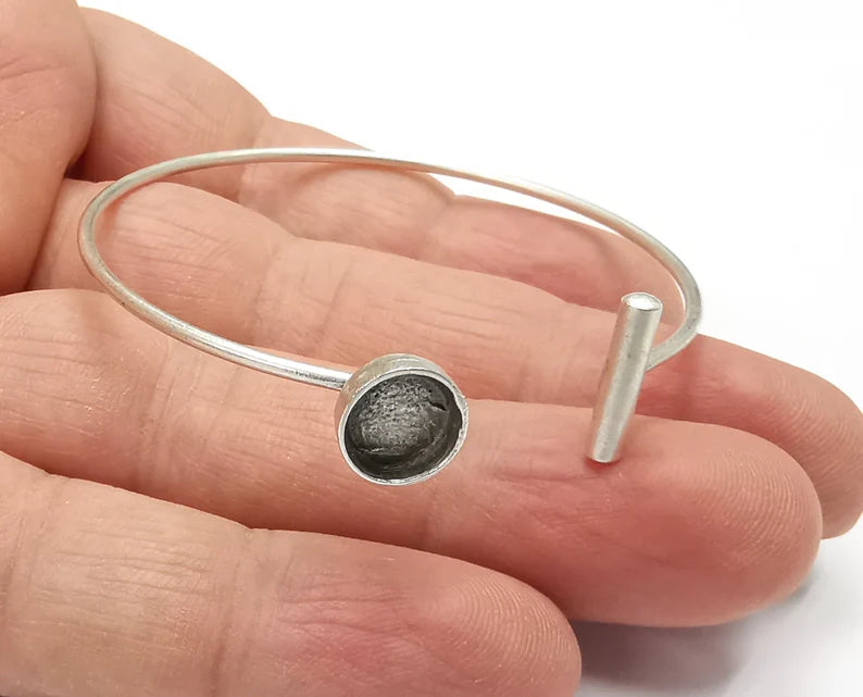 Rod Round Bracelet Blank Resin Cuff Dry Bezel Cabochon Base Adjustable Antique Silver Plated Brass (8mm Blank) G26824