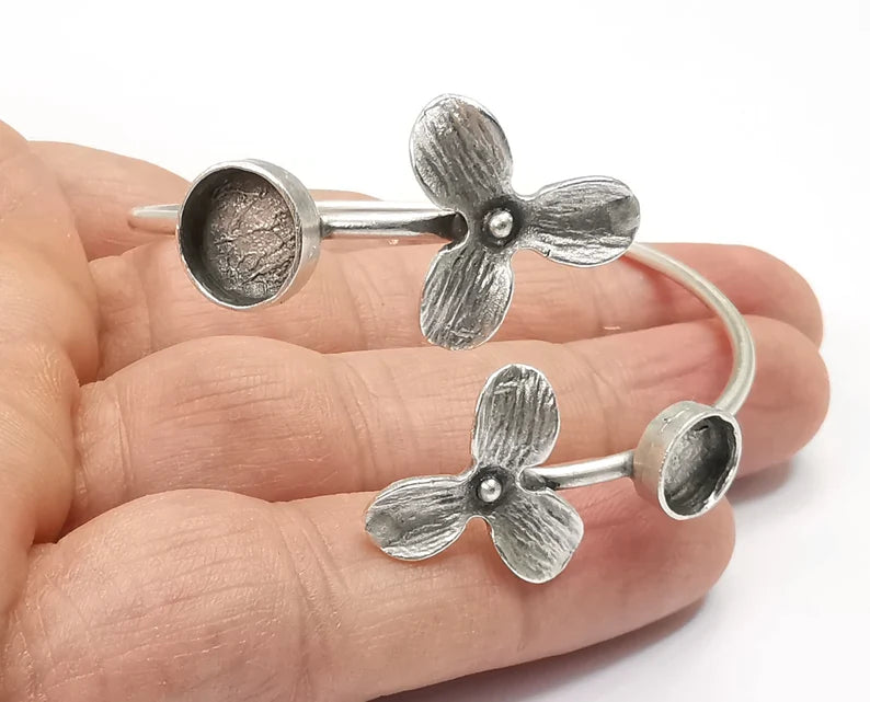 Flowers Silver Bracelet Blank Resin Cuff Dry Bezel Cabochon Base Adjustable Antique Silver Plated Brass (10-8mm Blanks) G26826
