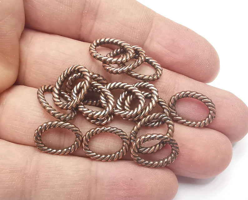 10 Twisted Oval Findings Antique Copper Plated Findings (15x11mm) G26685