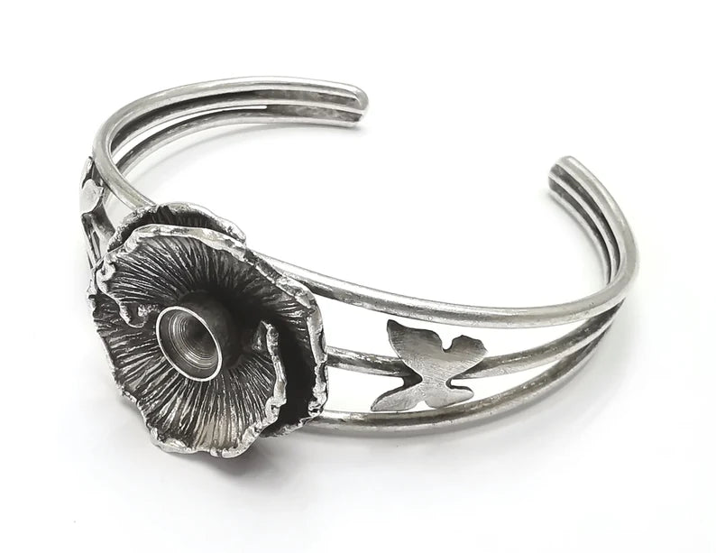 Flowers Flowers Bracelet Brass Cuff Blank Bezel Glass Cabochon Base Adjustable Antique Silver (8mm ) G26927 Brass Cuff Blank Bezel Glass Cabochon Base Adjustable Antique Silver (8mm ) G26927