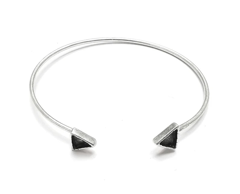 Triangle Bracelet Blank Resin Cuff Dry Bezel Cabochon Base Adjustable Antique Silver Plated Brass (6mm Blank) G26929