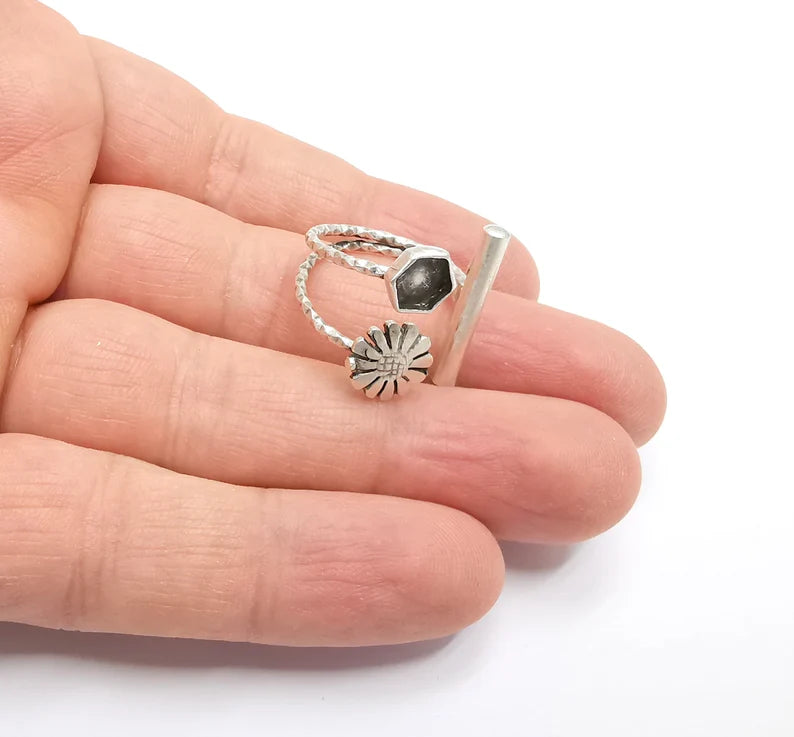 Flower Rod Silver Hexagon Ring Blank Base Bezel Settings Cabochon Mountings Adjustable , Antique Silver Plated Brass (6mm blank) G26932