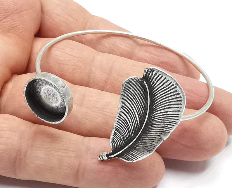 Silver Feather Bracelet Blank Cuff Bezel Cabochon Base Resin Mountings Adjustable Antique Silver Plated Brass (14mm Blank) G26935