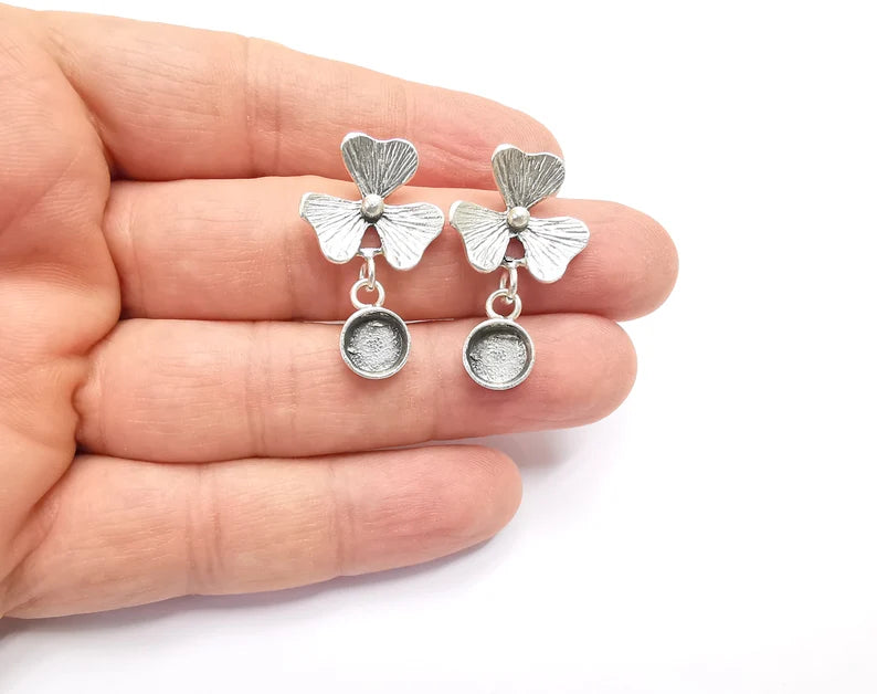 Flower Round Earring Set Base Wire Antique Silver Plated Brass Earring Base (8mm blank) G26936
