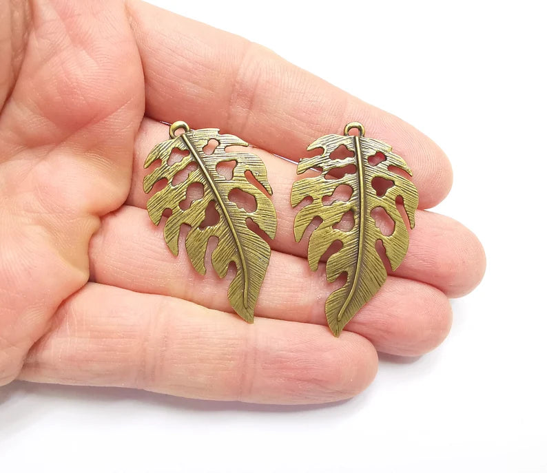 2 Monstera Leaf Charms Antique Bronze Plated Charms (44x25mm) G26951