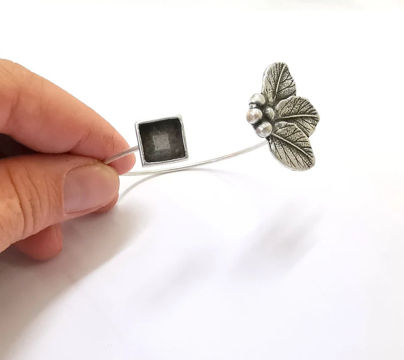 Silver Square Leafs Bracelet Blank Resin Cuff Dry Bezel Cabochon Base Adjustable Antique Silver Plated Brass (11mm Blanks) G27012