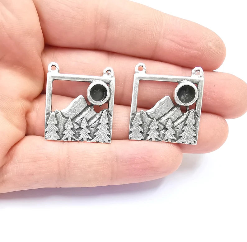Mountain Landscape Forest Pine Tree Pendant Blank Resin Bezel Mounting Cabochon Base Setting Antique Silver Plated Charms (6mm Blank) G26765