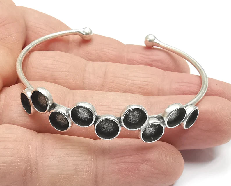 Round Silver Bracelet Blank Resin Cuff Dry Bezel Cabochon Base Adjustable Antique Silver Plated Brass (6mm Blanks) G27107