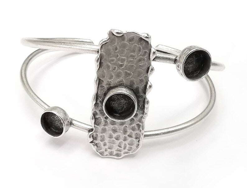 Hammered Bracelet Blank Cuff Bezel Cabochon Base Resin Mountings Adjustable Antique Silver Plated Brass (8mm Blanks) G26801