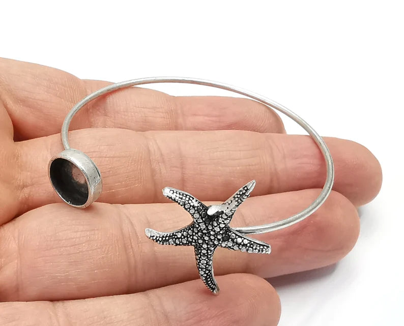 Starfish Bracelet Blanks, Cuff Bezels Cabochon Bases Resin Mountings, Cuff Frame, Antique Silver Plated Brass (10mm bezel) G26862