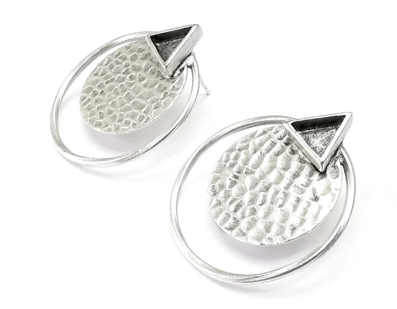 1 Pairs Disc Hammered Hoop Triangle Silver Earring Set Base Wire Antique Silver Plated Brass Earring Base (38x34mm) G27152
