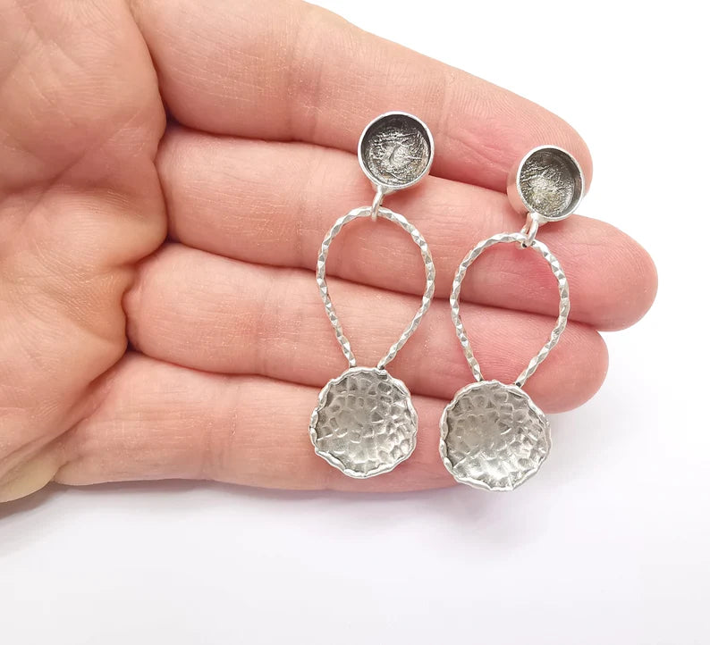 Hammered Disc Dangle Earring Set Base Wire Antique Silver Plated Brass Earring Base (10mm blanks) G27164