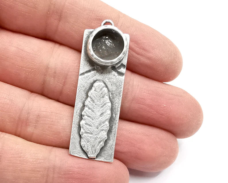 Mountain Tree Pendant Blank Resin Bezel Mosaic Mountings Cabochon Setting Antique Silver Plated (48x16mm)(10mm Blank) G26919