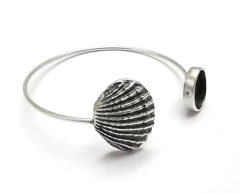 Scallop Sea Shell Silver Bracelet Brass cuff blank bezel Glass cabochon base Adjustable antique silver brass (14x10mm blank) G26923