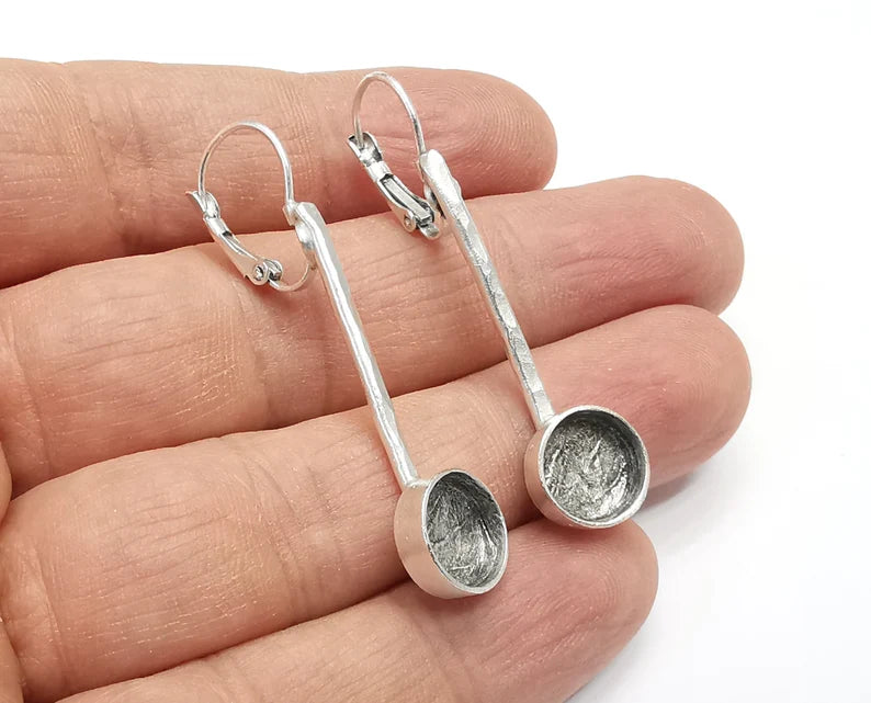 Hammered Stick Earring Round Blank Base Settings Silver Resin Cabochon Inlay Blank Mountings Antique Silver Brass (10mm blank) 1 Set G27178