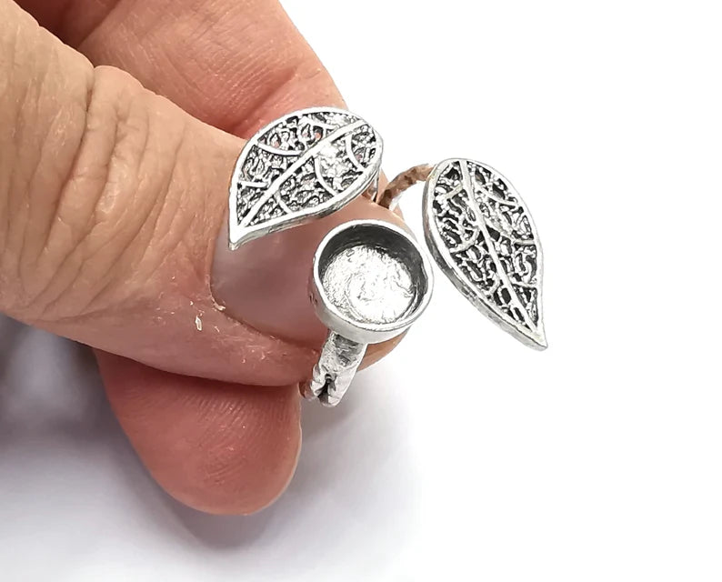 Leaf Ring Setting Blank Cabochon Mounting Adjustable Ring Base Bezel Antique Silver Plated Brass (8mm) G27185