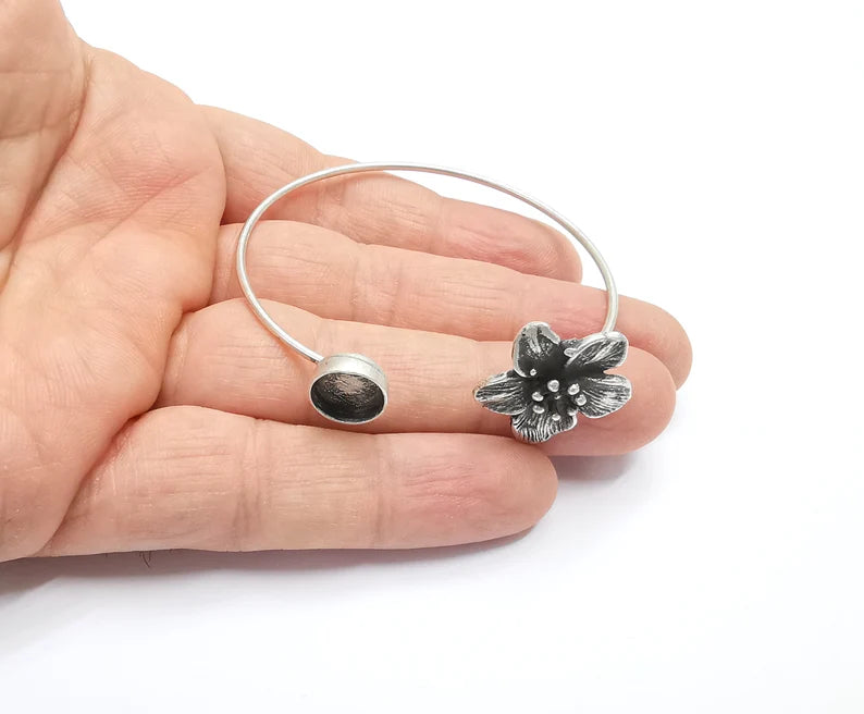 Silver Flower Bracelet Blank Cuff Bezel Cabochon Base Resin Mountings Adjustable Antique Silver Plated Brass (10mm Blank ) G26944