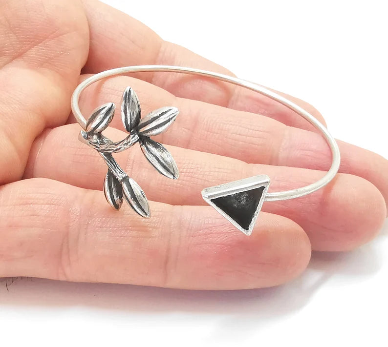 Branch Leaf Silver Bracelet Triangle Blank Resin Cuff Dry Bezel Cabochon Base Adjustable Antique Silver Plated Brass (8mm Blank) G27004