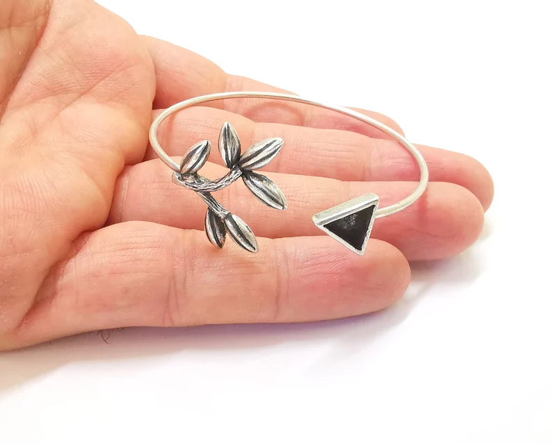 Branch Leaf Silver Bracelet Triangle Blank Resin Cuff Dry Bezel Cabochon Base Adjustable Antique Silver Plated Brass (8mm Blank) G27004