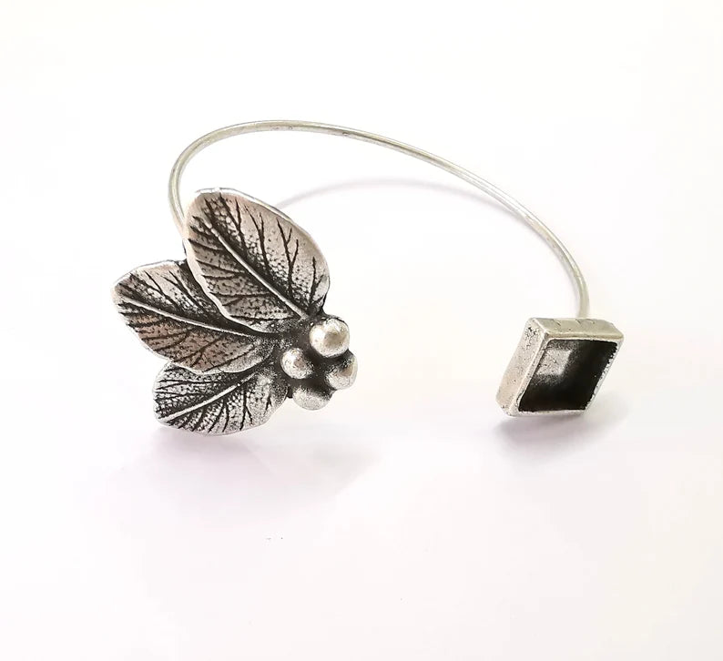 Silver Square Leafs Bracelet Blank Resin Cuff Dry Bezel Cabochon Base Adjustable Antique Silver Plated Brass (11mm Blanks) G27012