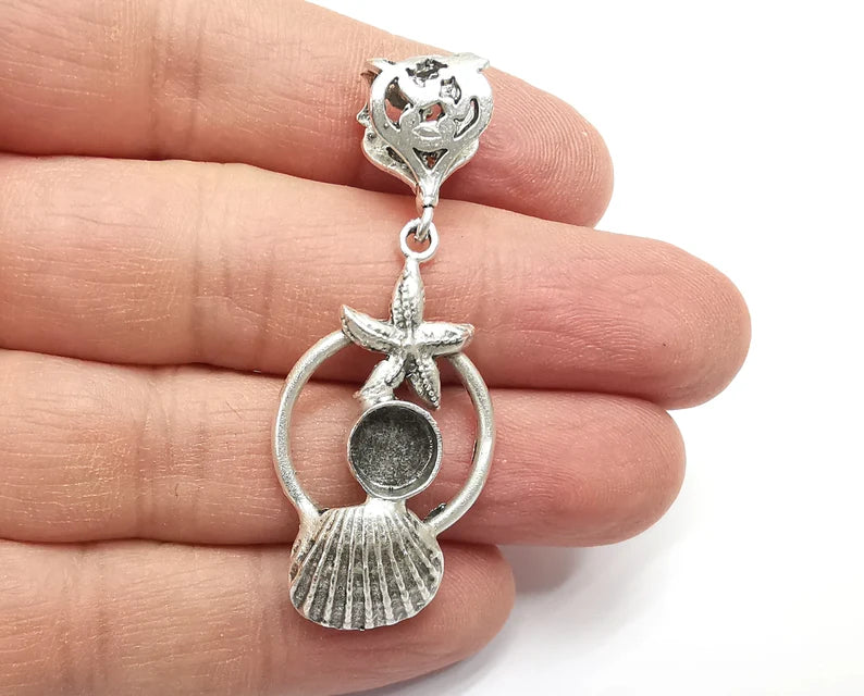 Starfish Scallop Sea Shell Pendant Base with Loop Setting Bezel Blank Antique Silver Plated Brass Pendant (56x22 mm)(8mm blank) G27111