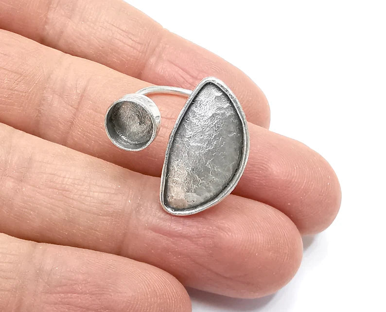 Semi Moon Ring Blanks Silver Round Ring Setting Cabochon Mounting Adjustable Ring Base Bezel Antique Silver Plated Brass (8mm blank) G27189