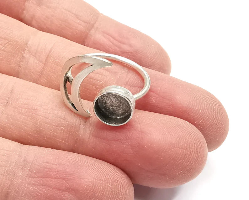 Crescent Moon Silver Ring Blank Base Bezel Settings Cabochon Base Mountings Adjustable, Antique Silver Plated Brass (8mm Blank) G27322