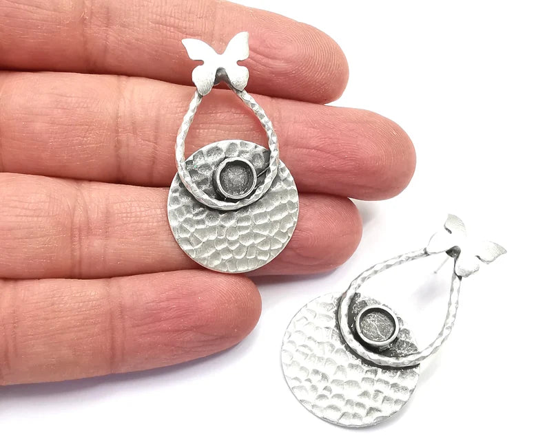 Butterfly Hammered Disc Silver Earring Set Base Wire Antique Silver Plated Brass Earring Base (45x24mm)( 6 mm blanks) G27327