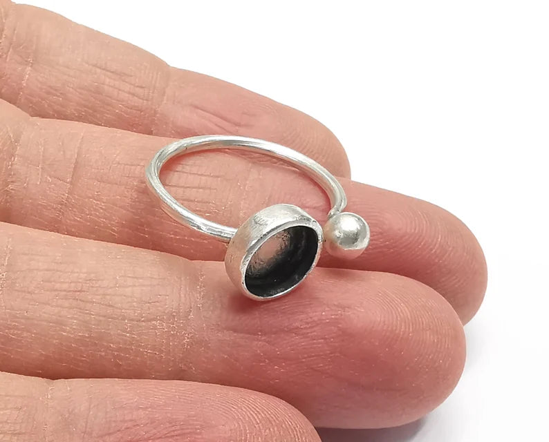 Ball Head Round Blank Silver Ring Setting Cabochon Mounting Adjustable Ring Base Bezel Antique Silver Plated Brass (8mm Blank) G27218