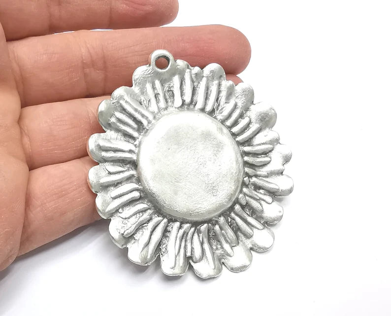 Sunflower Pendant Blank Bezel Mosaic Mountings Cabochon Setting Antique Silver Plated (70x65mm)(30mm Blank) G27347