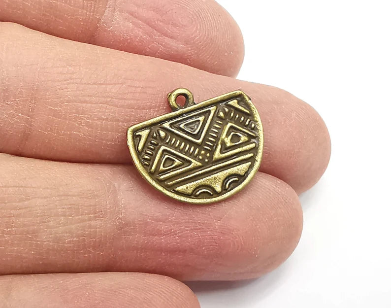 5 Ethnic Charms Antique Bronze Plated Charms (20x18mm) G27251