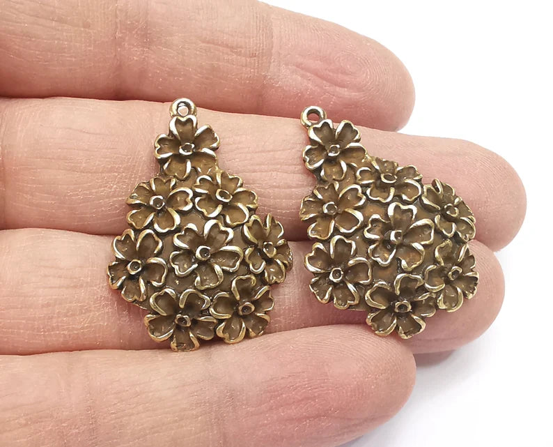 2 Flowers Dome Charms Antique Bronze Plated Charms (35x25mm) G27253