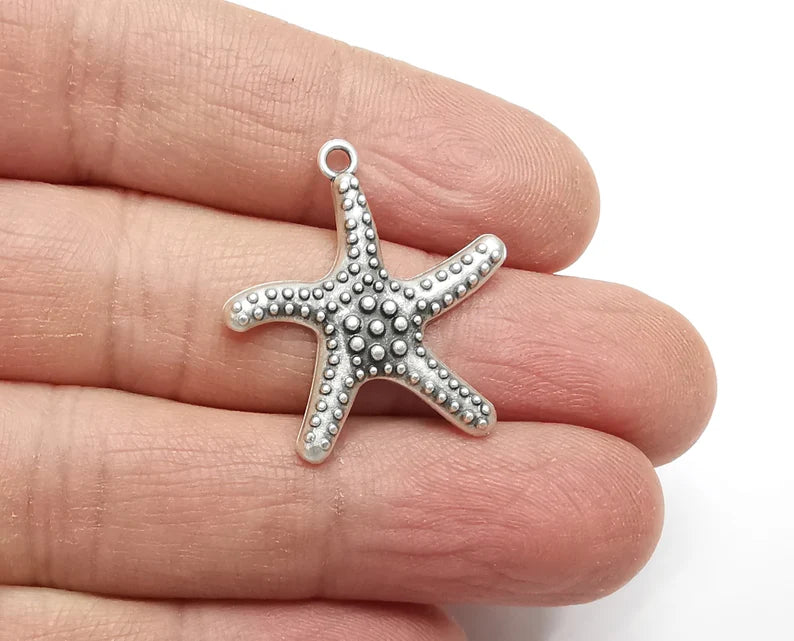 5 Starfish Charms Antique Silver Plated Charms (28x26mm) G27390