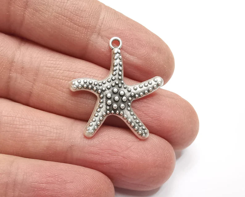 5 Starfish Charms Antique Silver Plated Charms (28x26mm) G27390