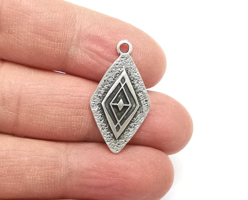 5 Rhombus Charms Antique Silver Plated Charm (29x16mm) G27468