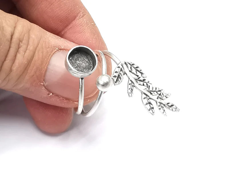 Leaf Branch Silver Ring Setting Blank Cabochon Mounting Adjustable Ring Base Bezel Antique Silver Plated Brass (8 mm) G13180